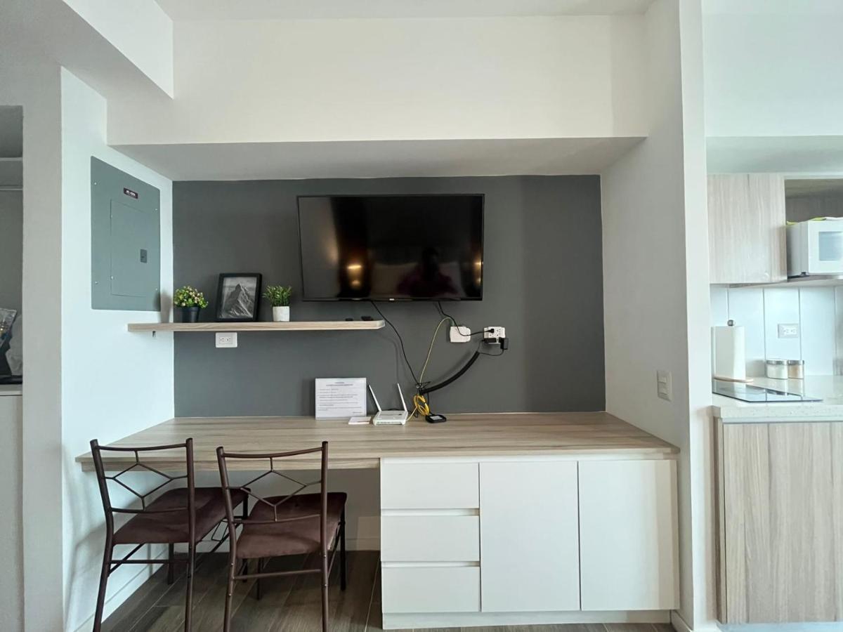 Moderno Apartamento Doble Apartment Guatemala City Bagian luar foto